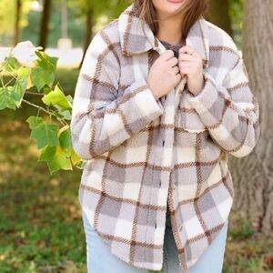 Koolaburra UGG Brushed Back Oversized Sherpa Cozy Shacket